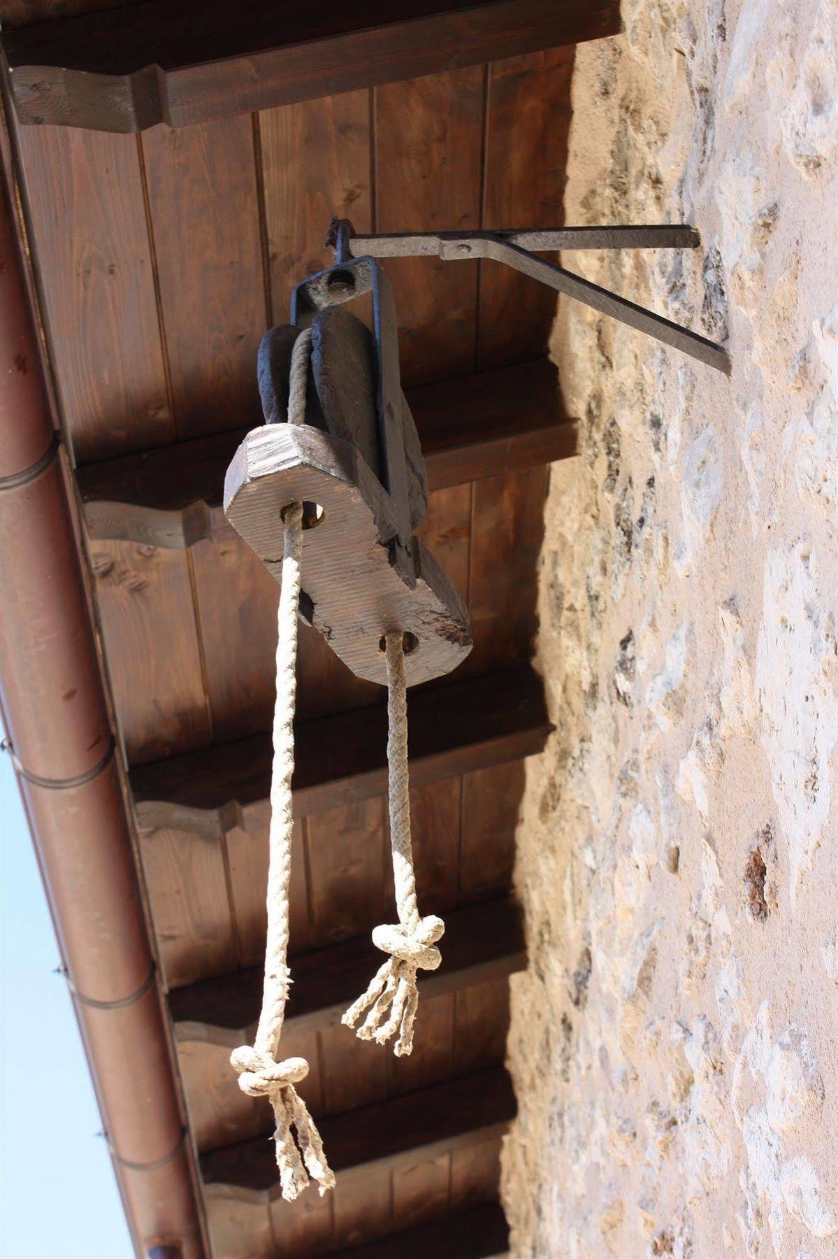 La Casa Su Le Dimore Del Borgo Santo Stefano Di Sessanio Bagian luar foto